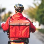 Tingkatkan Omset Bisnis FnB Anda dengan 101 Trik Kreatif Menggunakan Layanan Pengiriman Makanan